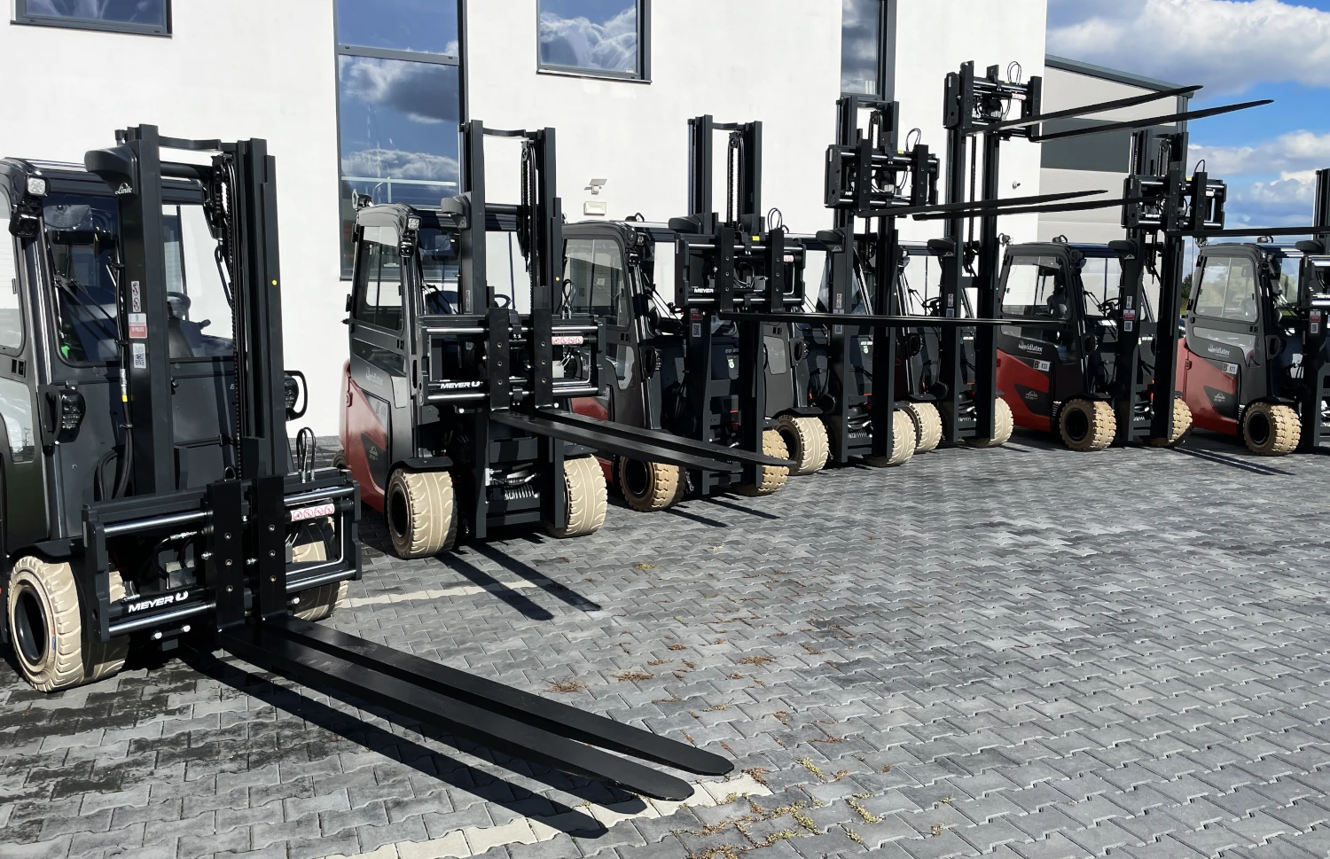 Nowe wózki widłowe Linde 2026