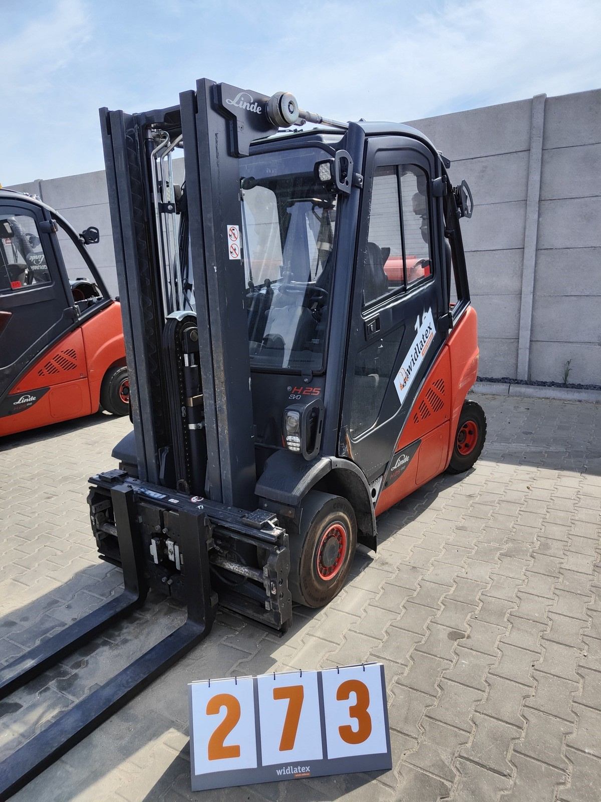 Wózek widłowy Linde H25T